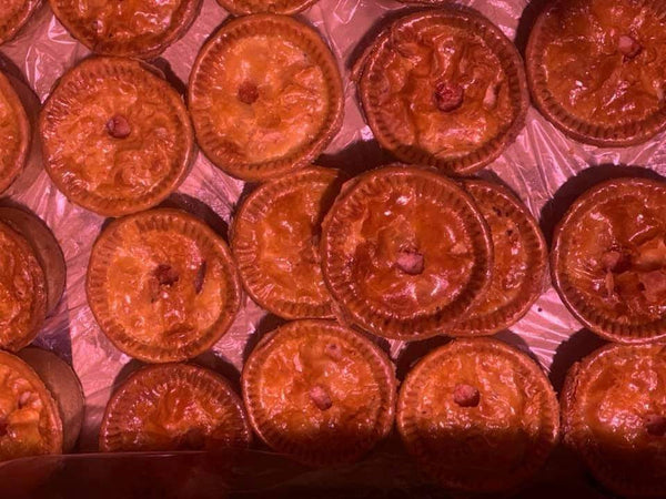 Cooked Butchers Pork Pie with Jelly